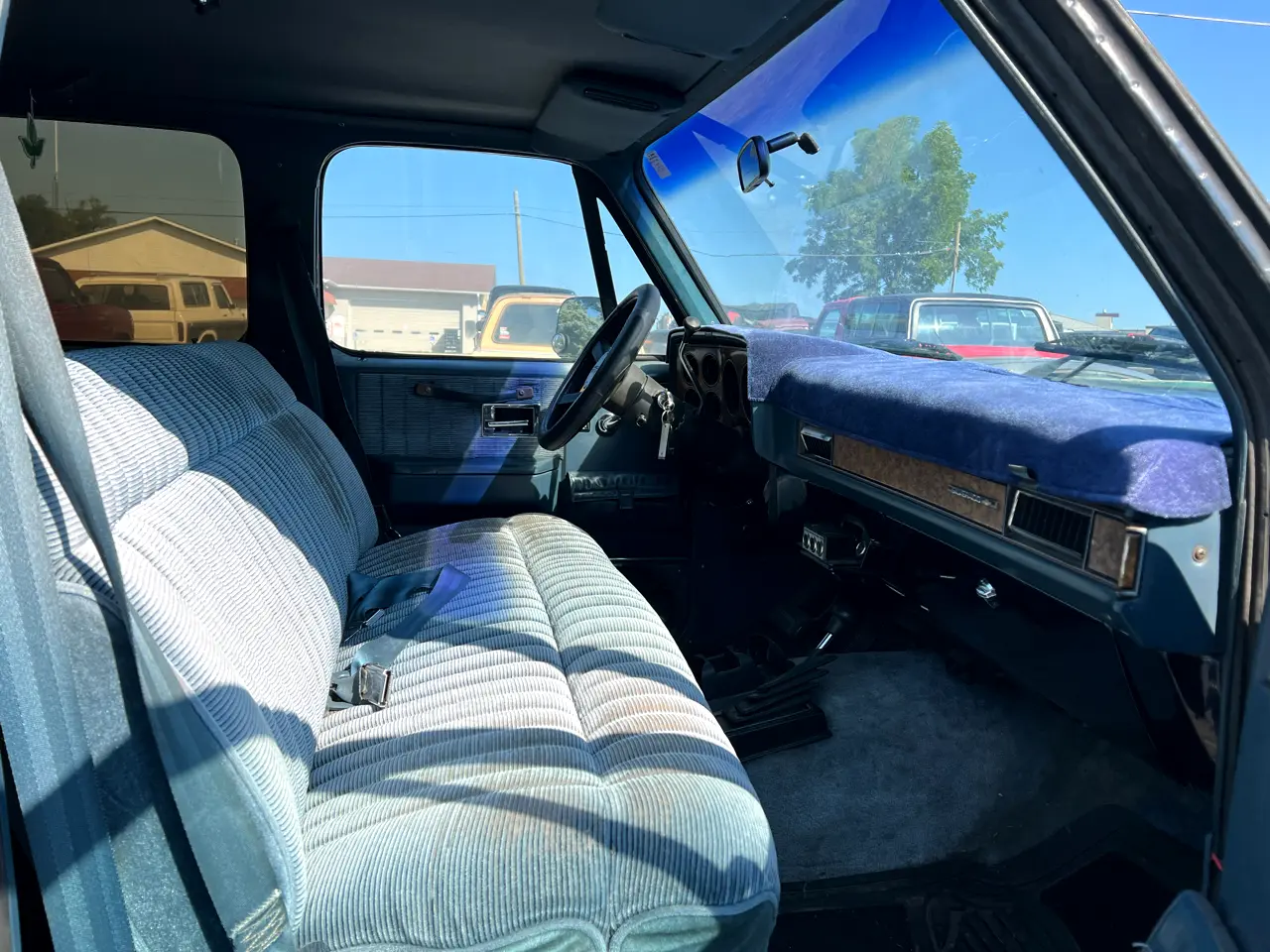 1989 Chevrolet Suburban 2500 4x4