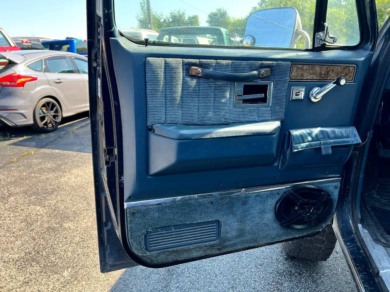 1989 Chevrolet Suburban 2500 4x4