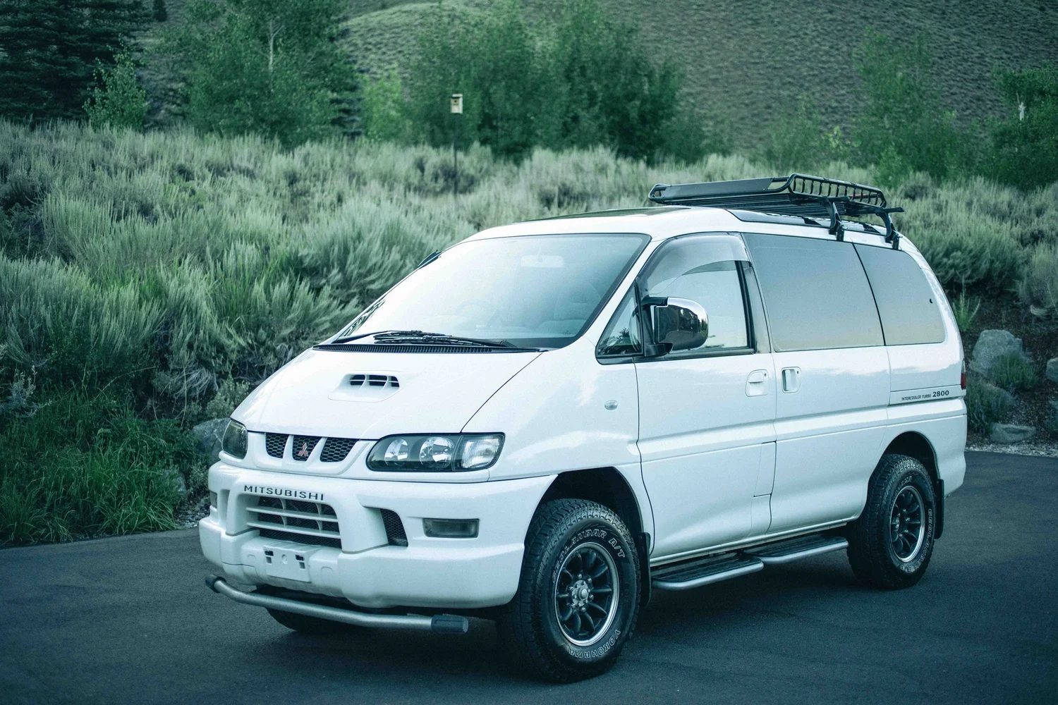 Reserved: 1997 Mitsubishi Delica L400 Spacegear Exceed