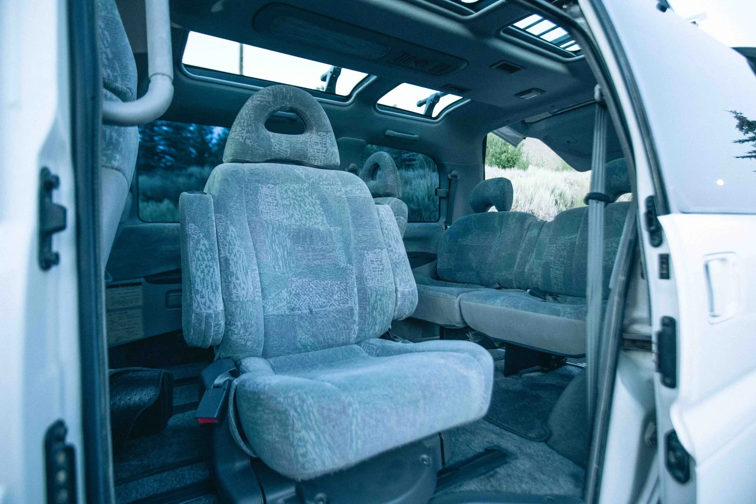Reserved: 1997 Mitsubishi Delica L400 Spacegear Exceed
