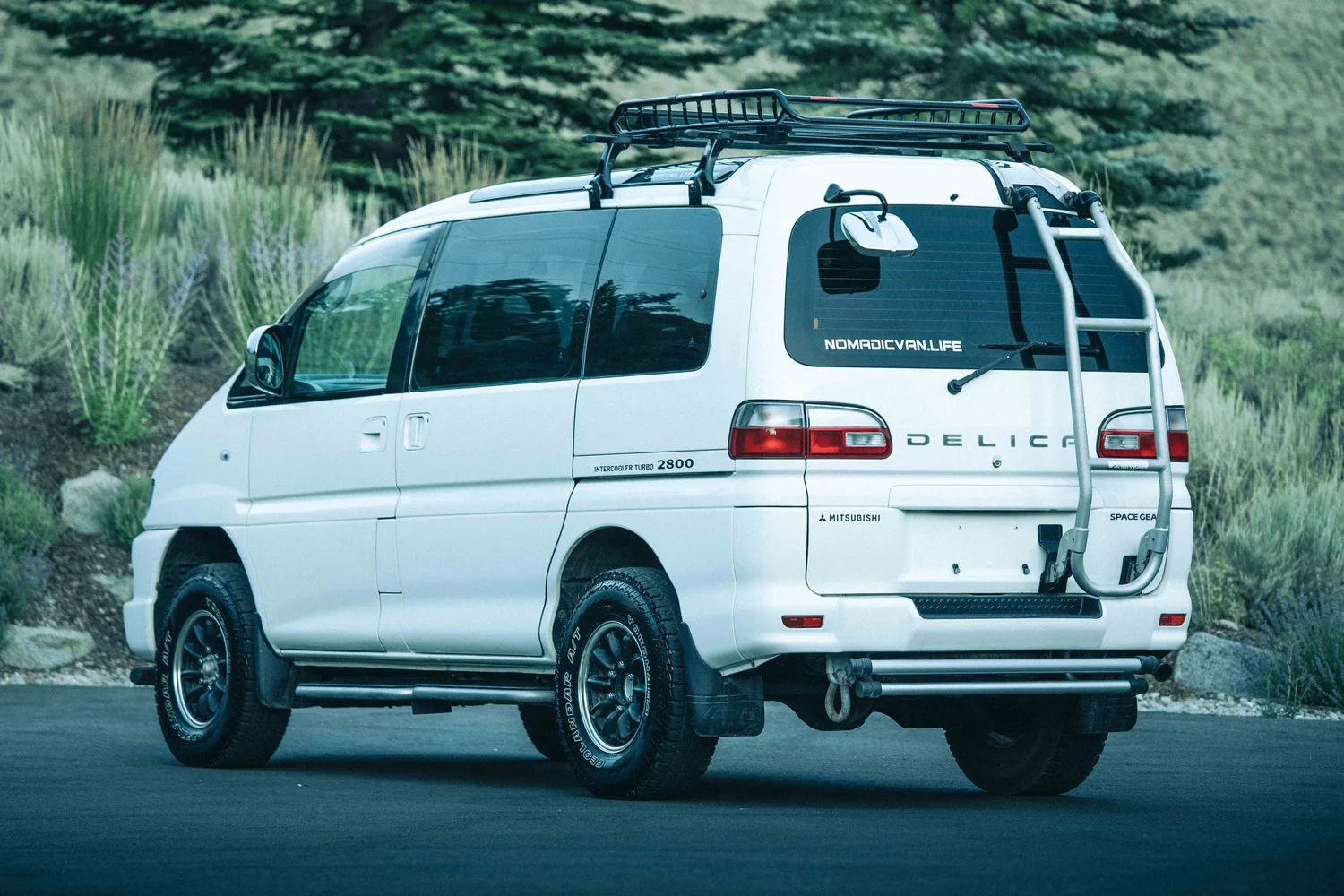 Reserved: 1997 Mitsubishi Delica L400 Spacegear Exceed - 3