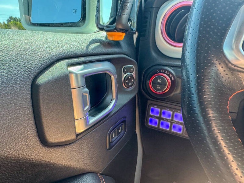 Highly-Modified 2022 Jeep Gladiator Mojave
