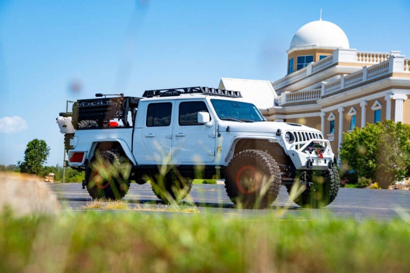 Highly-Modified 2022 Jeep Gladiator Mojave