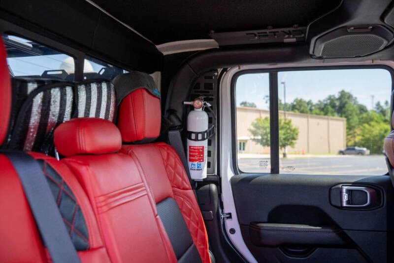 Highly-Modified 2022 Jeep Gladiator Mojave