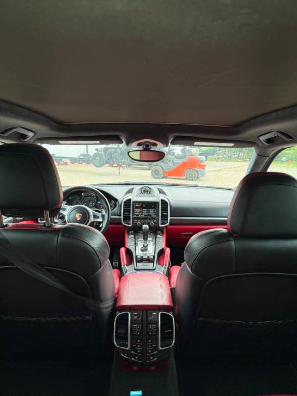2014 Porsche Cayenne Turbo S
