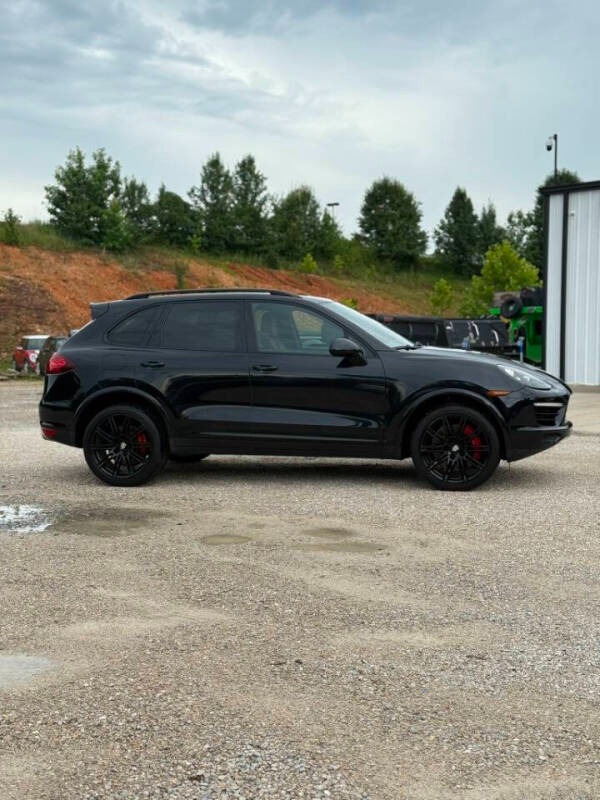 2014 Porsche Cayenne Turbo S - 4