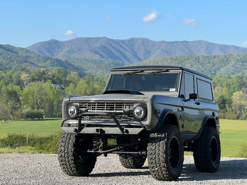 1974 Ford Bronco Restomod