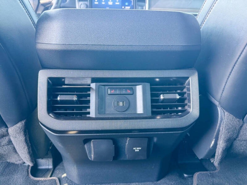 2023 Ford F-450 Super Duty Platinum Custom - 2