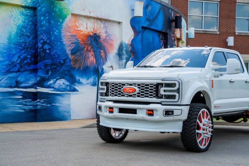 2023 Ford F-450 Super Duty Platinum Custom
