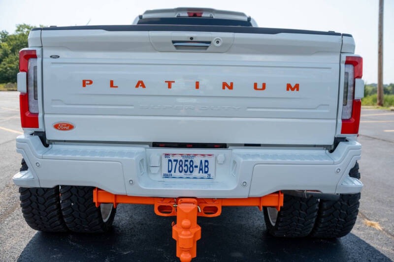 2023 Ford F-450 Super Duty Platinum Custom