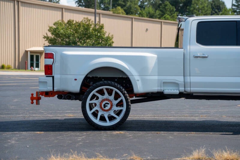 2023 Ford F-450 Super Duty Platinum Custom