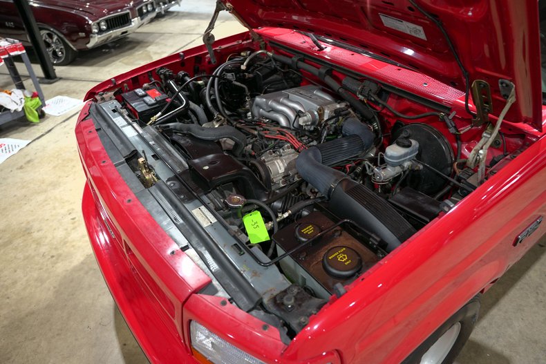 1,686-Mile 1993 Ford F-150 Lightning