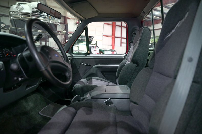 1,686-Mile 1993 Ford F-150 Lightning
