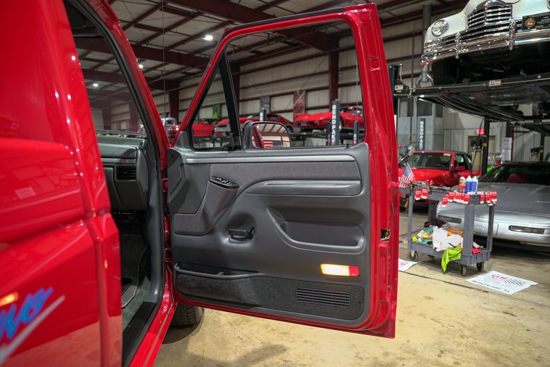 1,686-Mile 1993 Ford F-150 Lightning