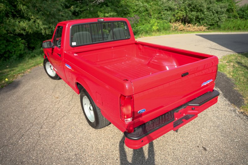 1,686-Mile 1993 Ford F-150 Lightning