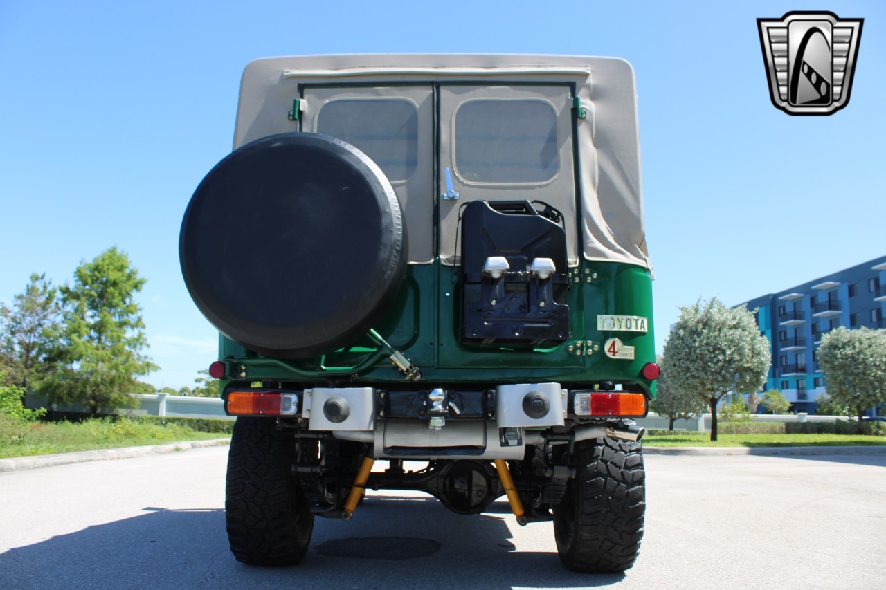 1976 Toyota Land Cruiser FJ43
