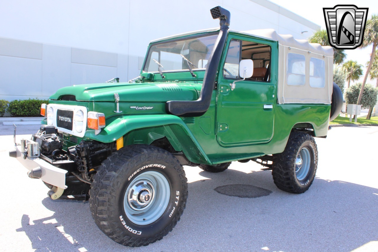 1976 Toyota Land Cruiser FJ43