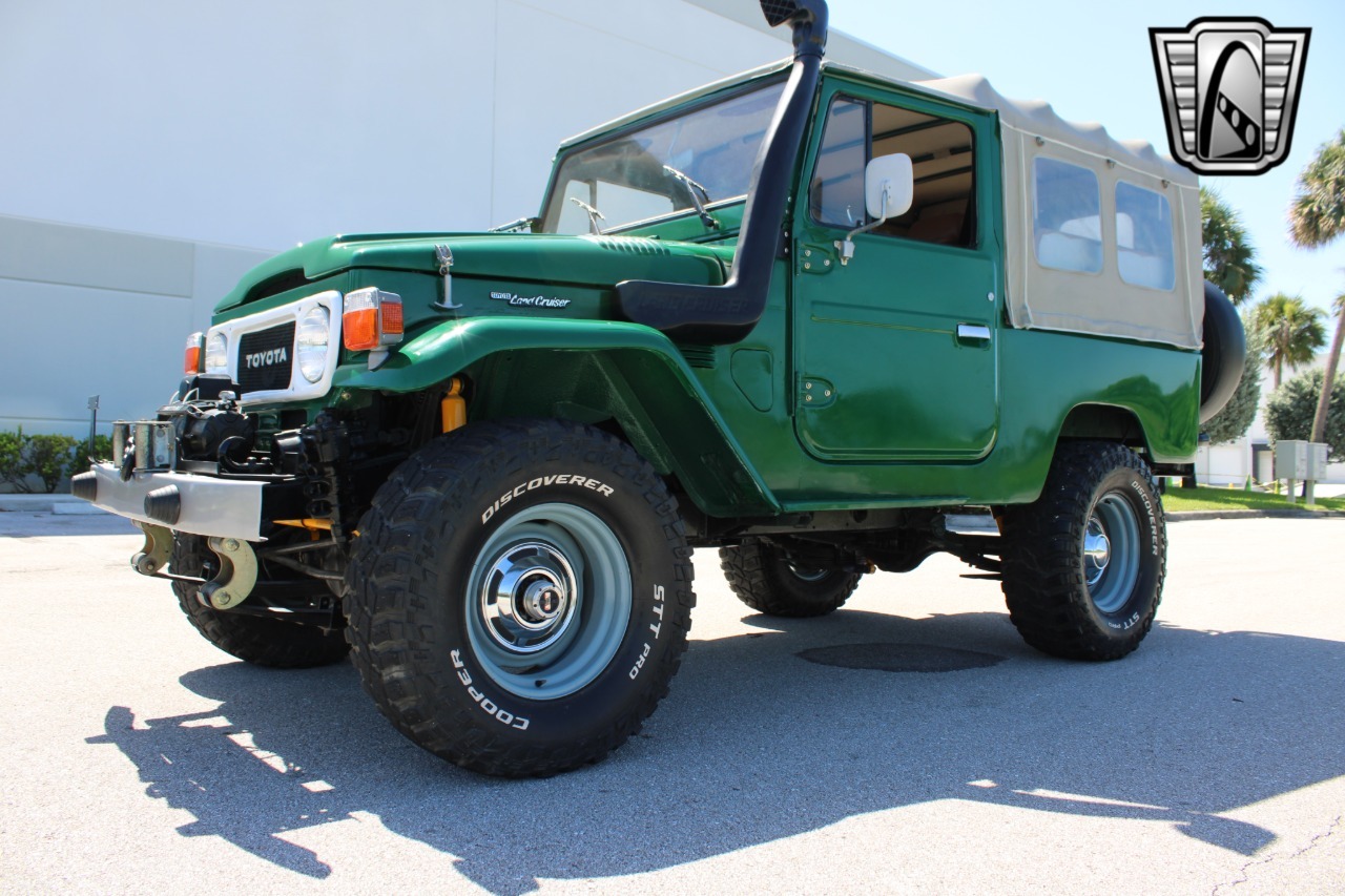 1976 Toyota Land Cruiser FJ43
