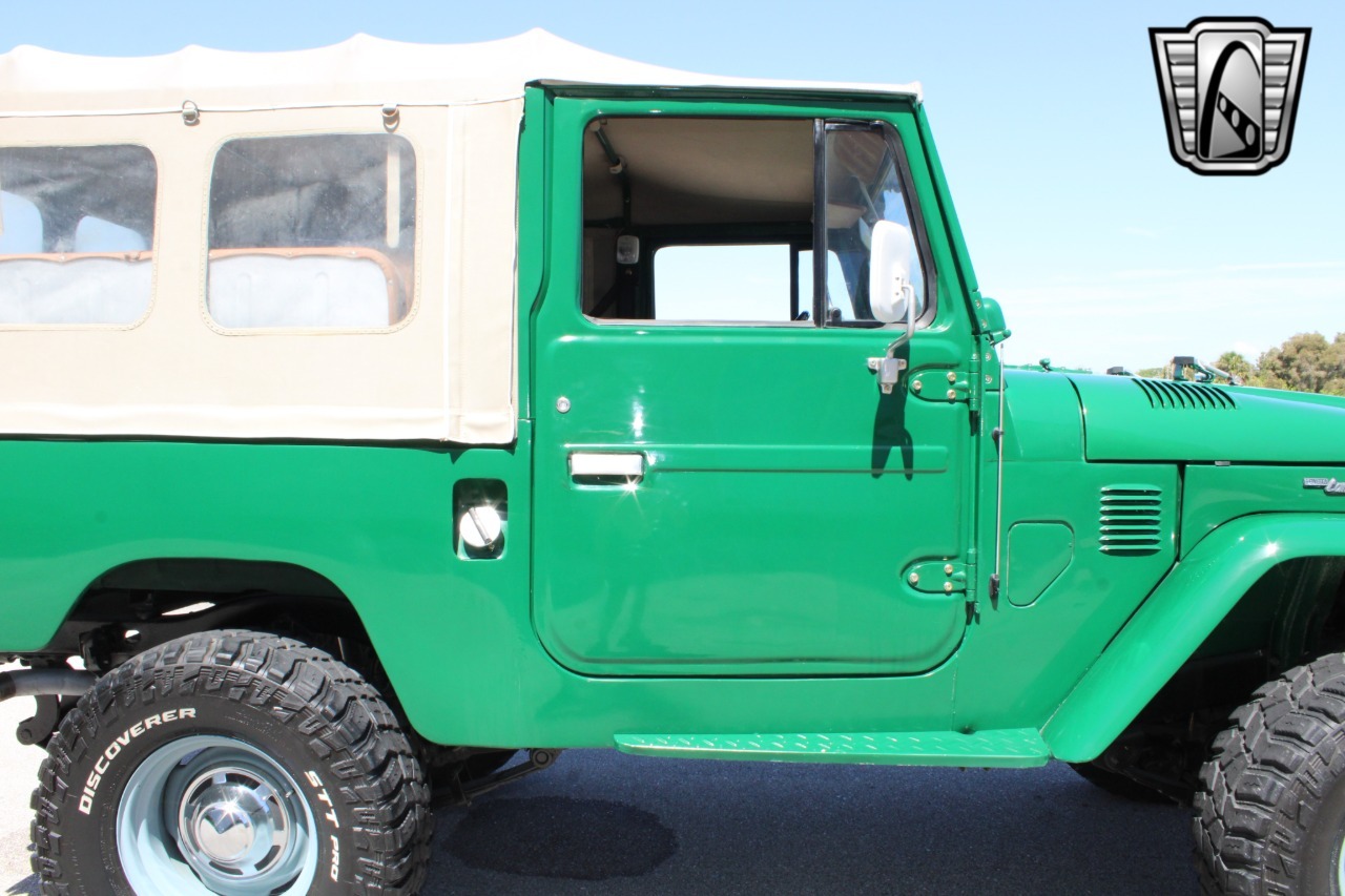 1976 Toyota Land Cruiser FJ43