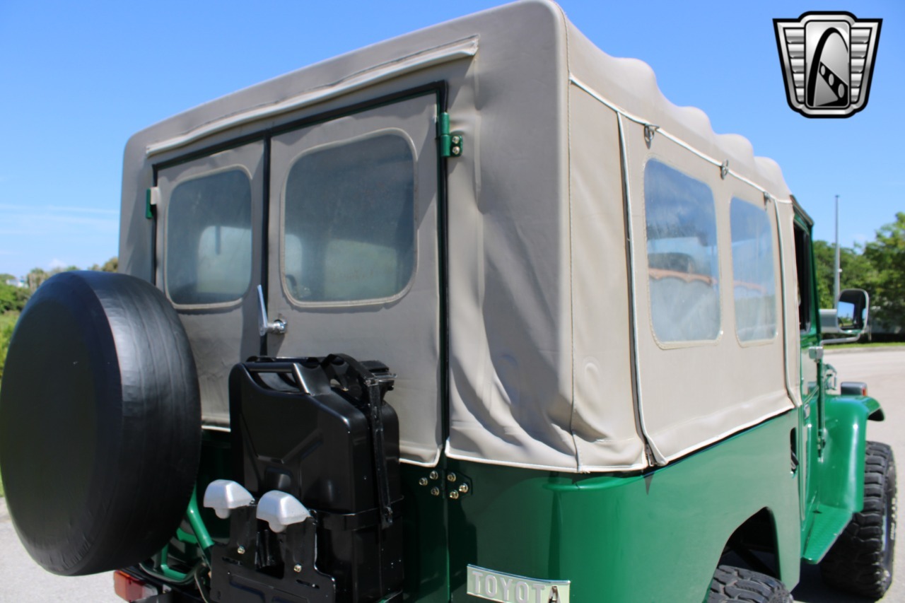 1976 Toyota Land Cruiser FJ43