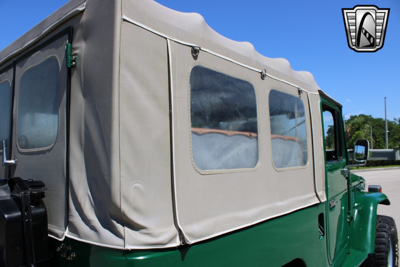 1976 Toyota Land Cruiser FJ43
