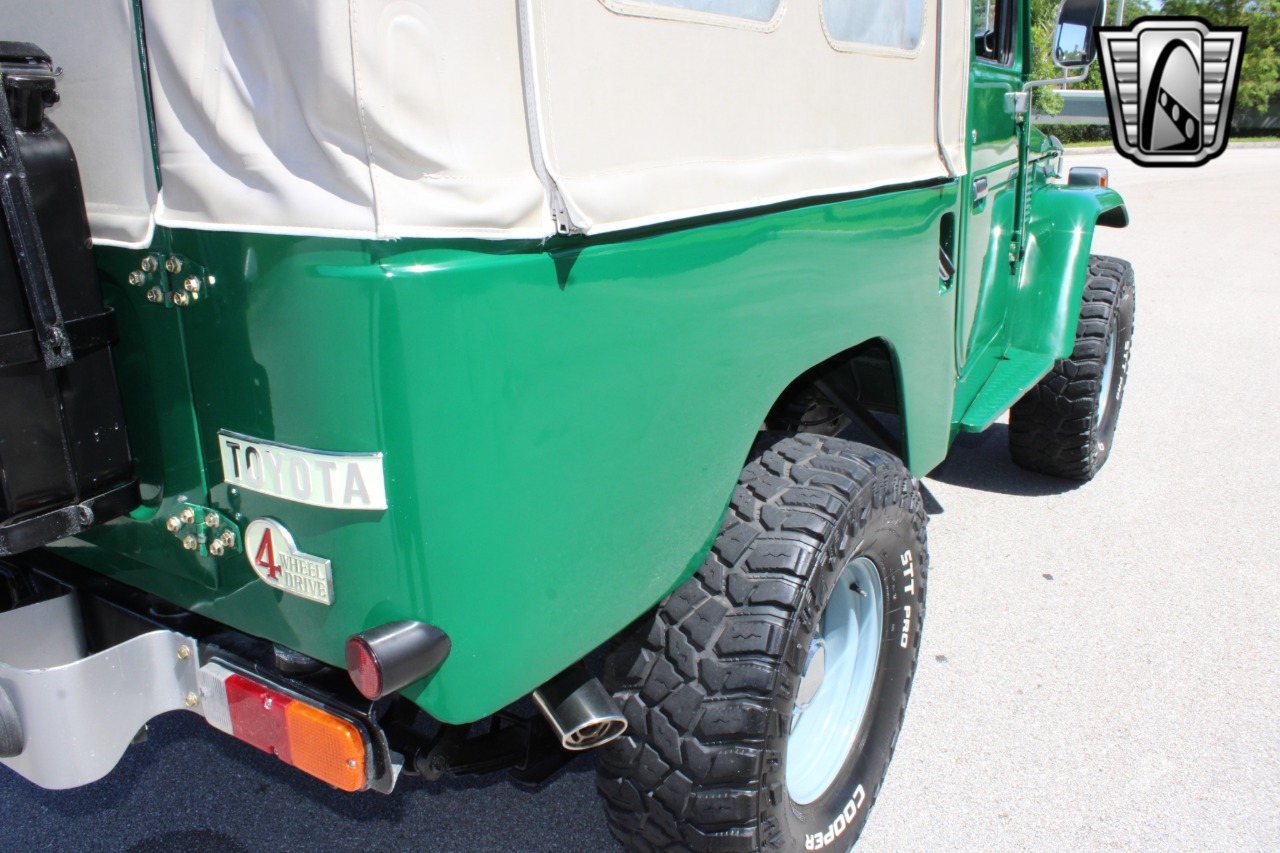 1976 Toyota Land Cruiser FJ43