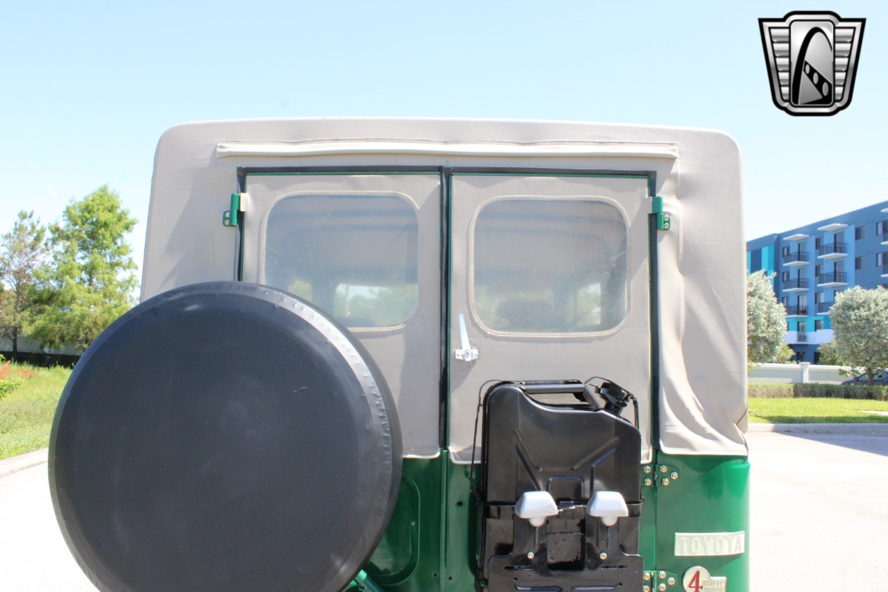 1976 Toyota Land Cruiser FJ43