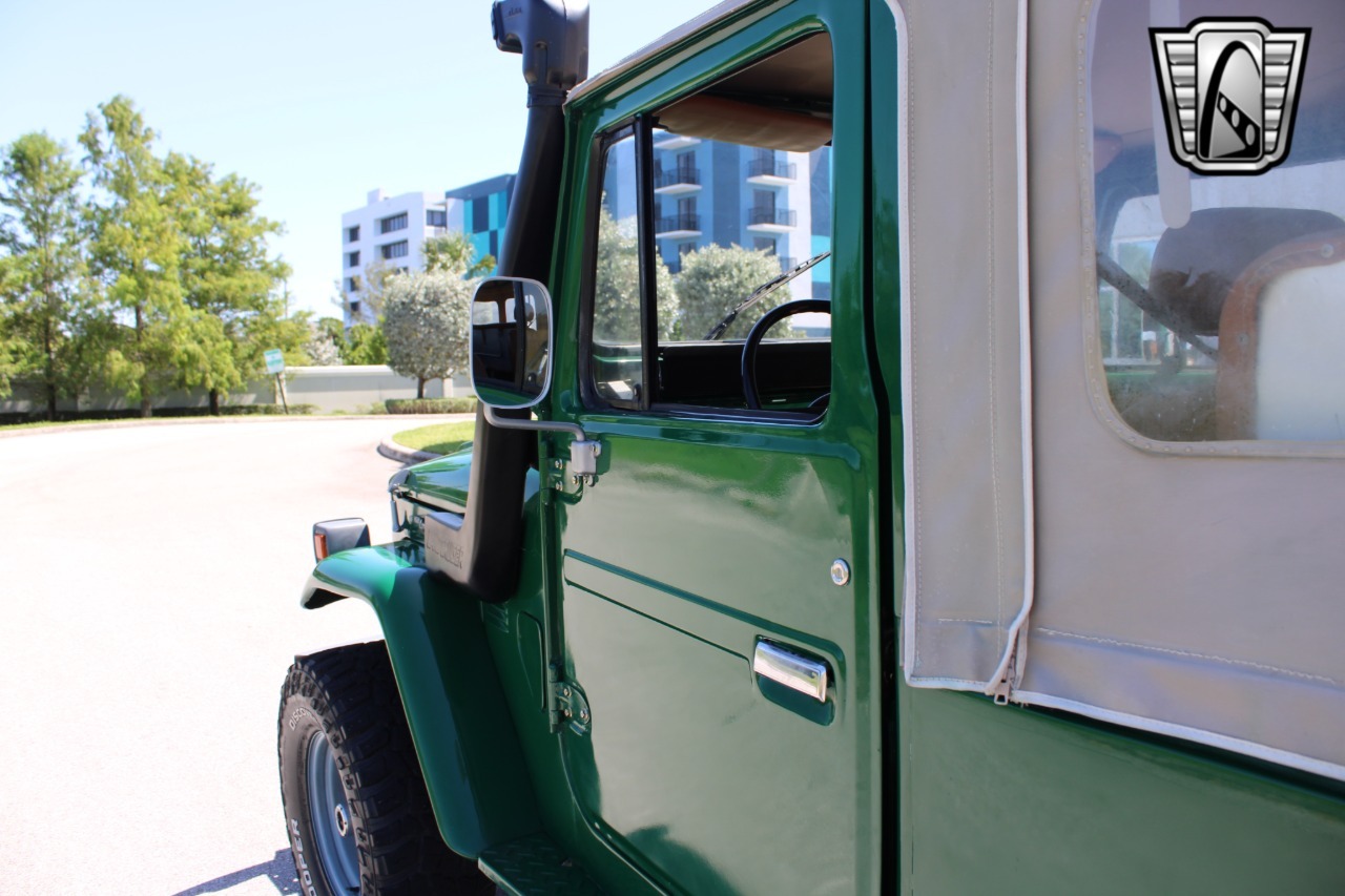 1976 Toyota Land Cruiser FJ43
