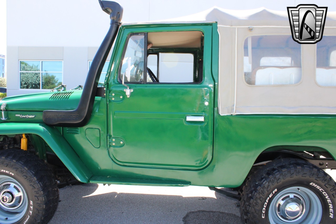 1976 Toyota Land Cruiser FJ43