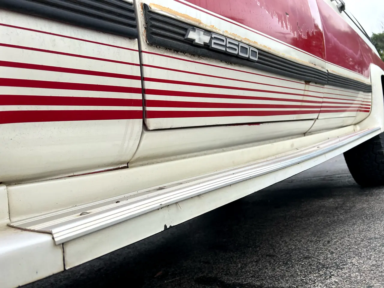 1990 Chevrolet Suburban 2500