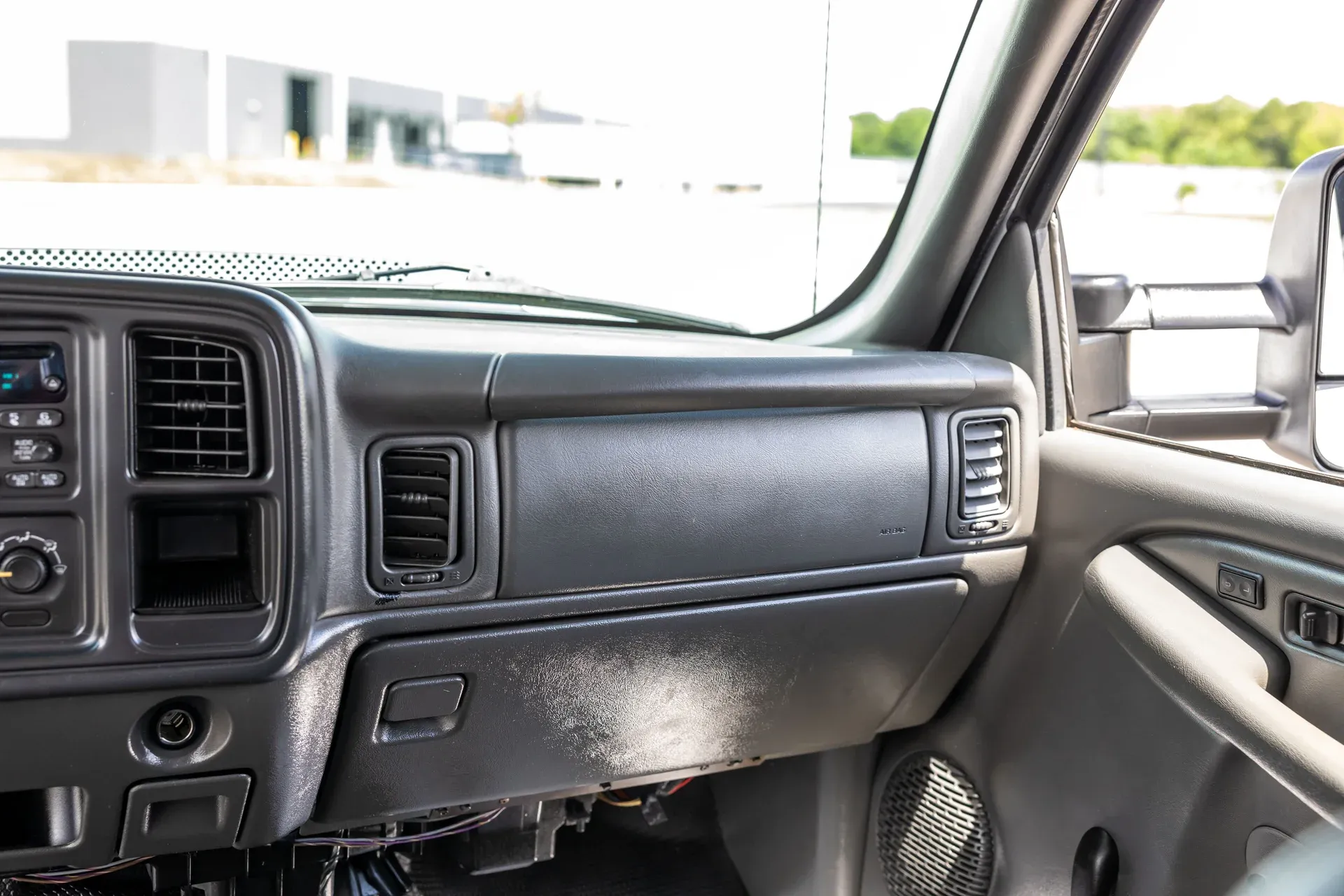 9-Seater 2003 Chevrolet Silverado 3500