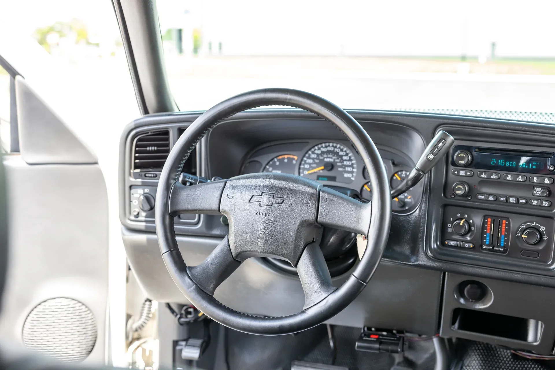 9-Seater 2003 Chevrolet Silverado 3500