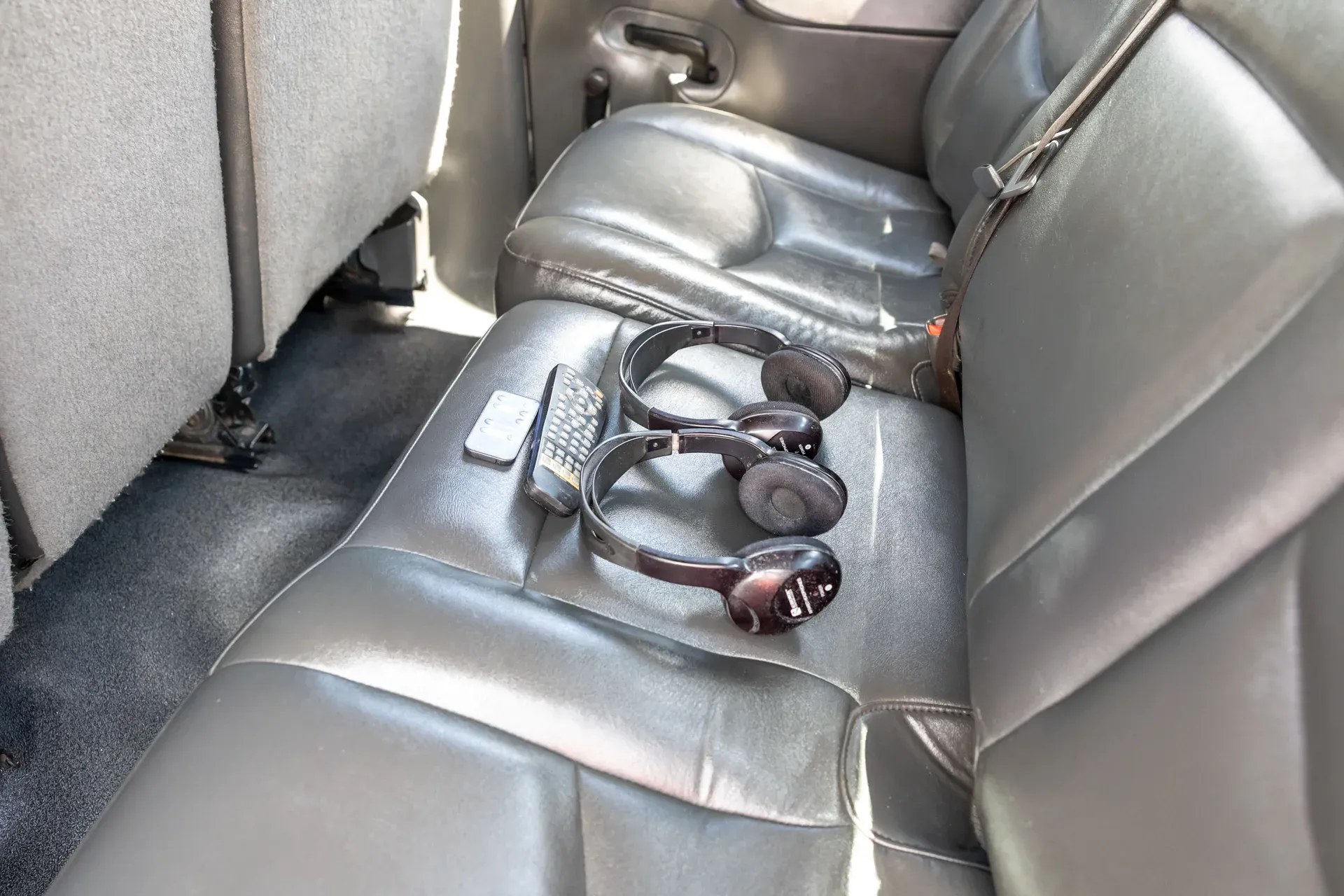 9-Seater 2003 Chevrolet Silverado 3500