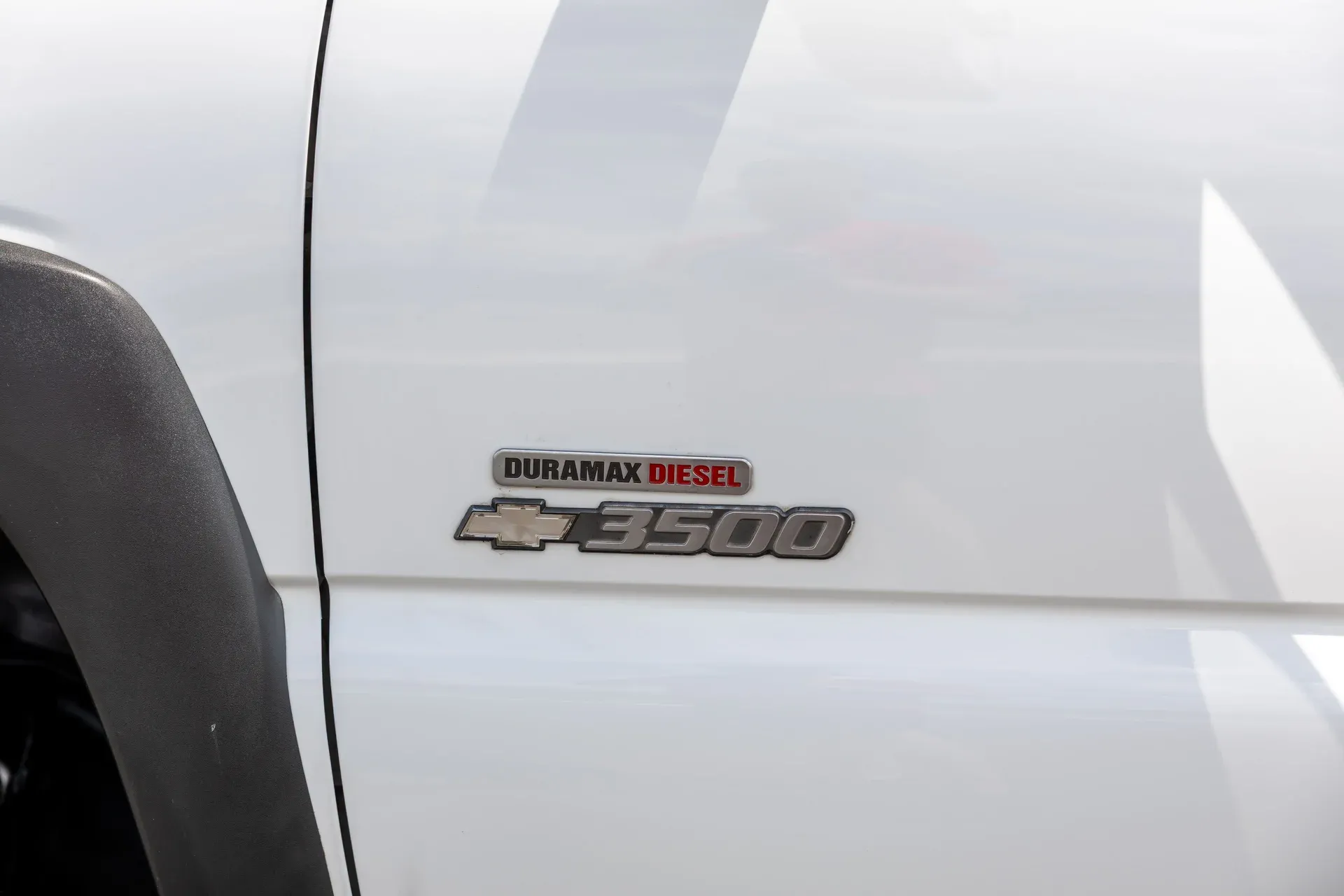 9-Seater 2003 Chevrolet Silverado 3500