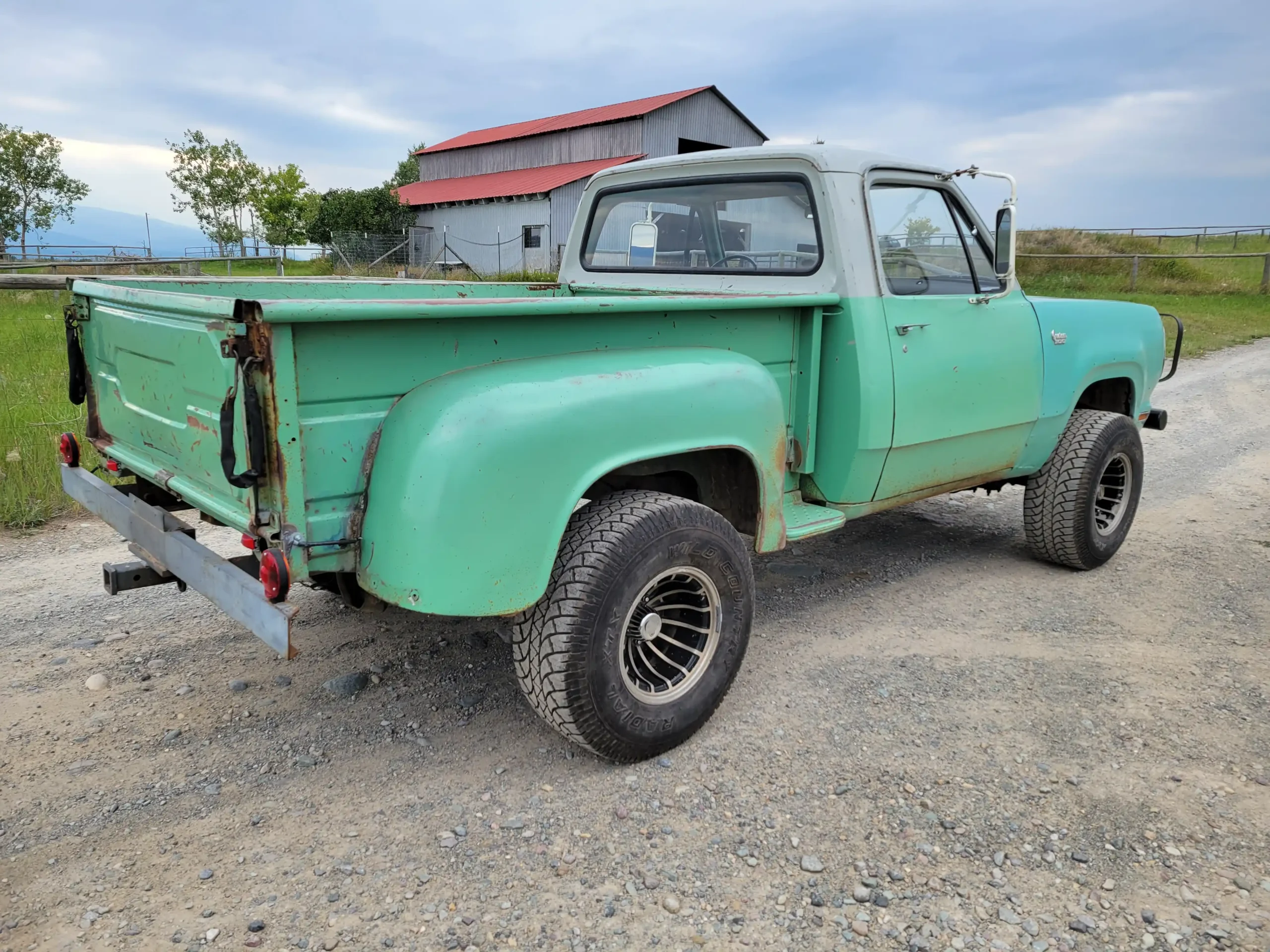 1972 Dodge W100 Stepside