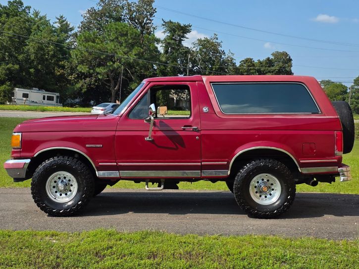 1991 Ford Bronco Silver Anniversary