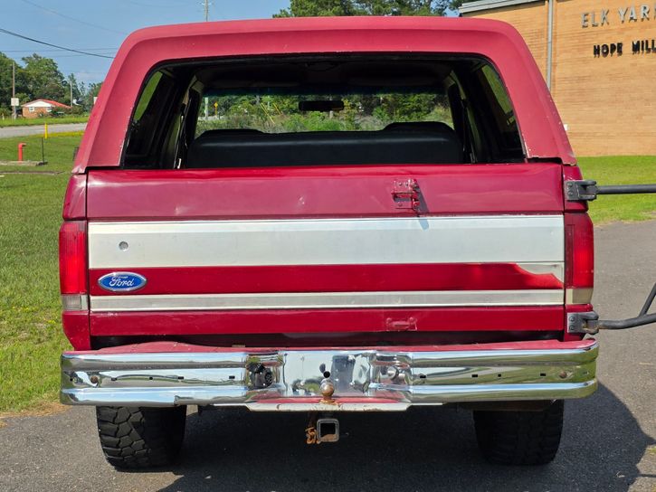 1991 Ford Bronco Silver Anniversary - 4