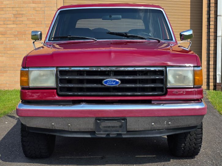 1991 Ford Bronco Silver Anniversary