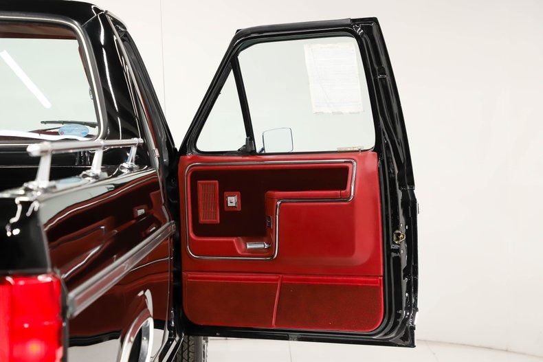 307-Mile 1985 Ford F-150 XLT Lariat