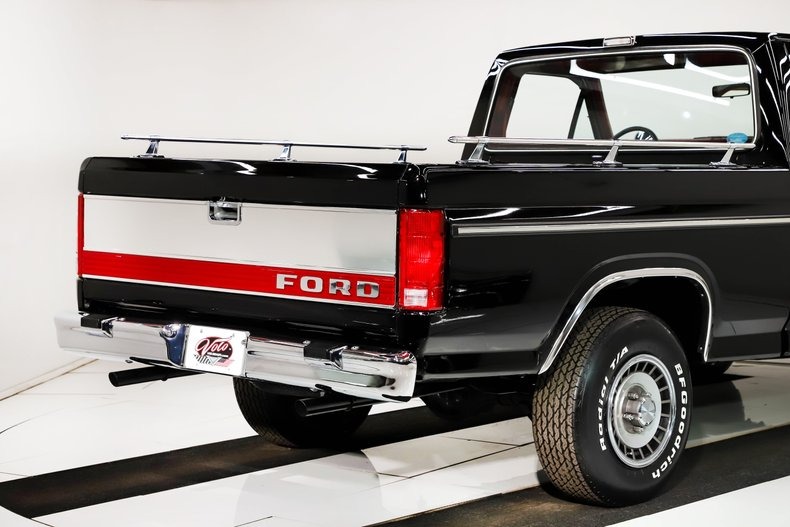 307-Mile 1985 Ford F-150 XLT Lariat