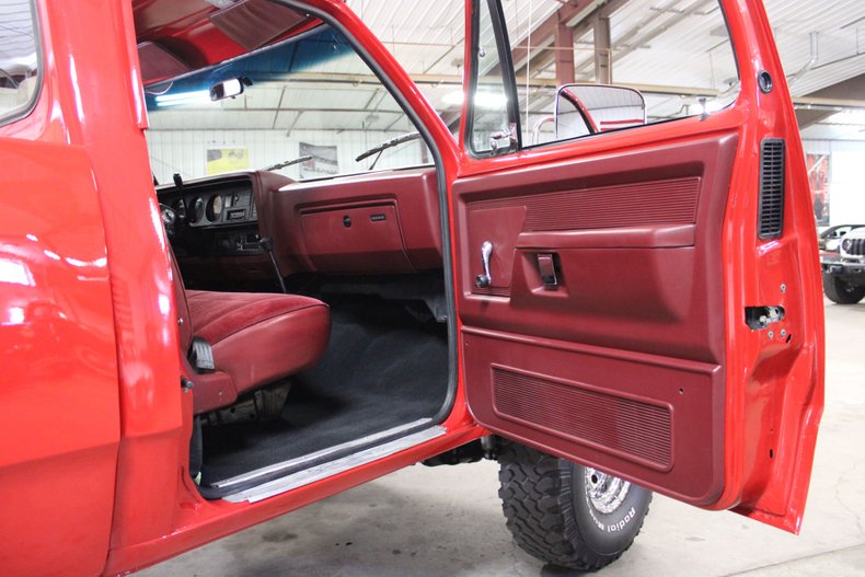 1989 Dodge D150 4x4