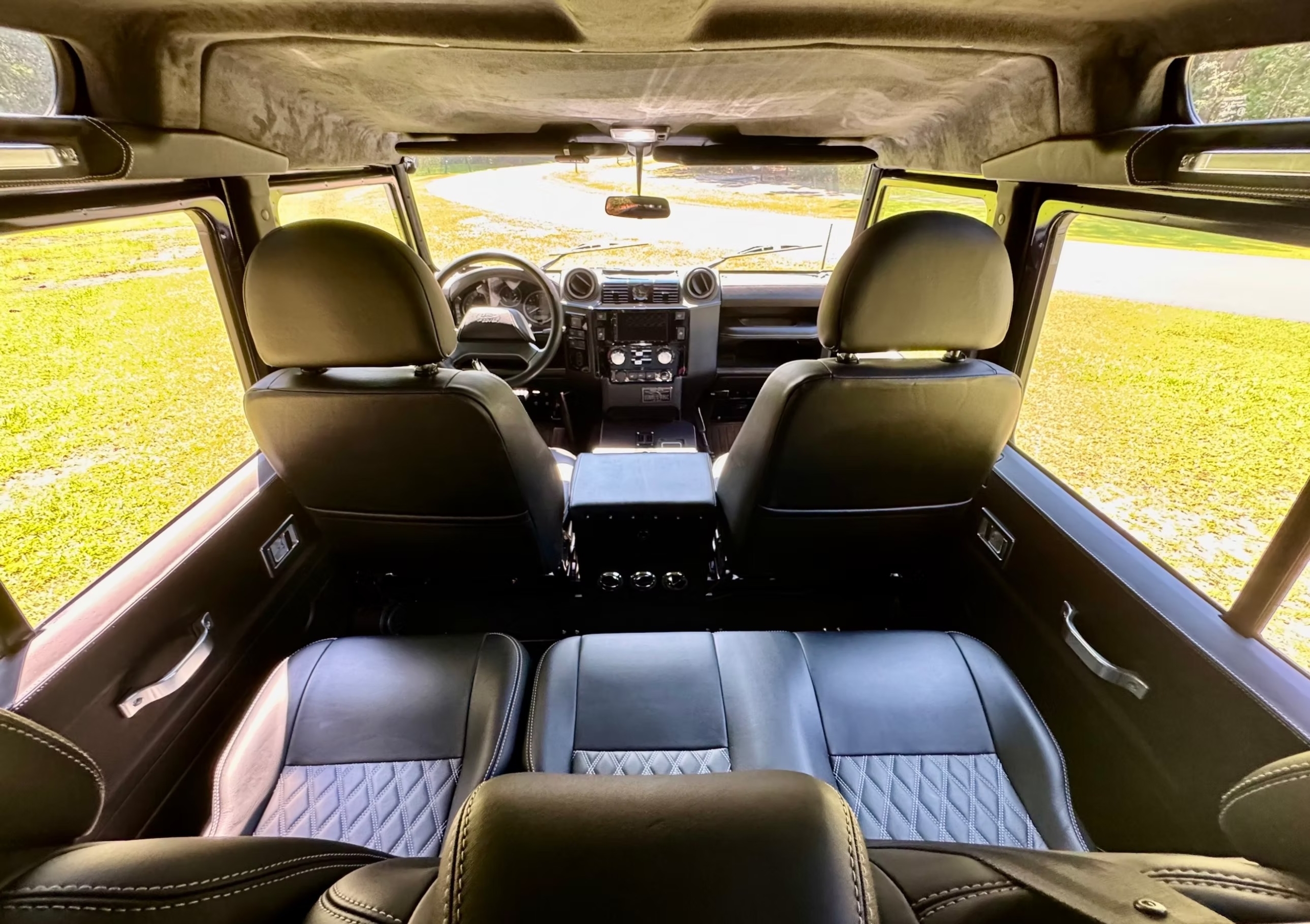 2023 Osprey OC110 Defender