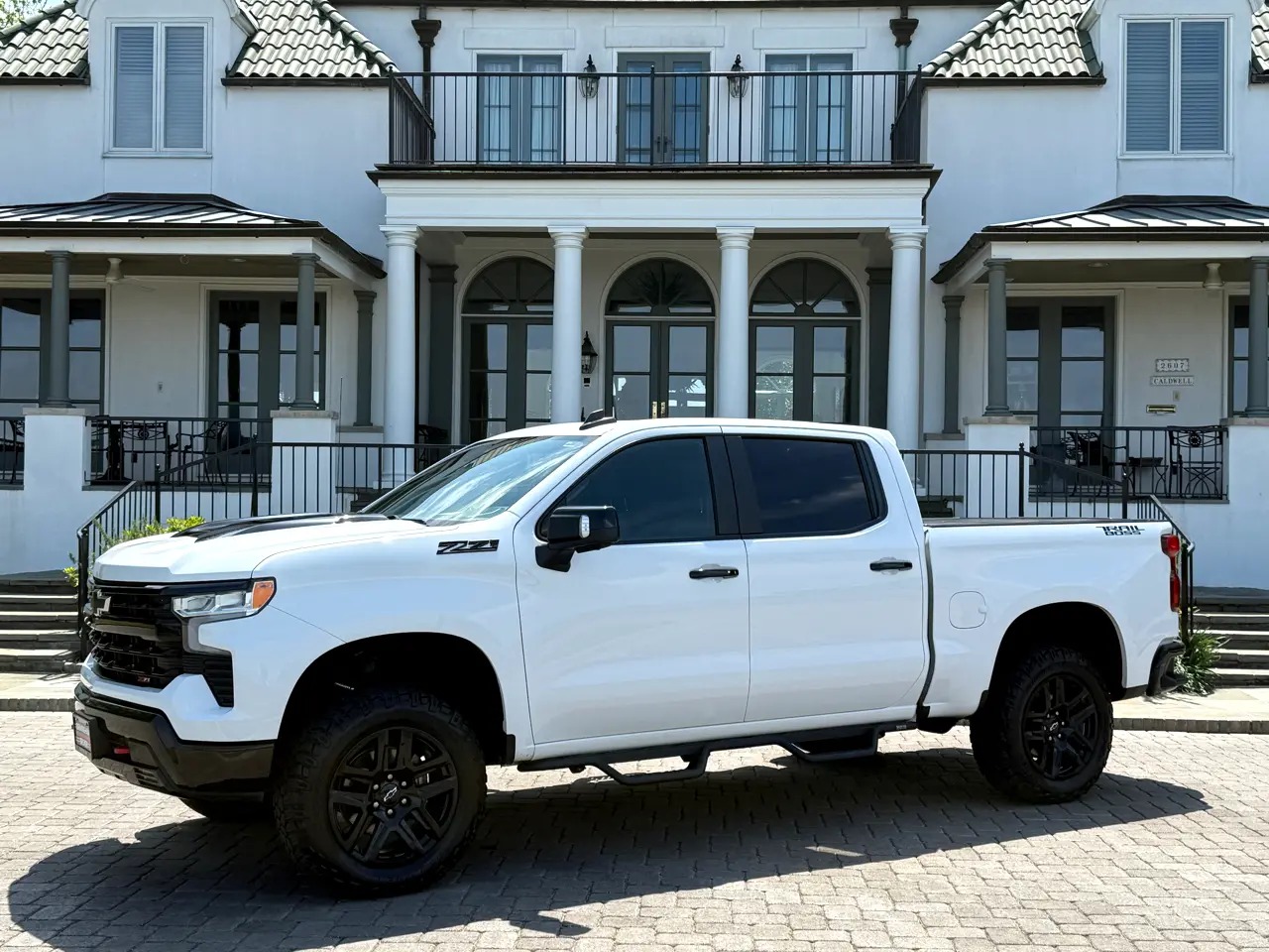 2022 Chevrolet Silverado 1500 LT Trail Boss - 4