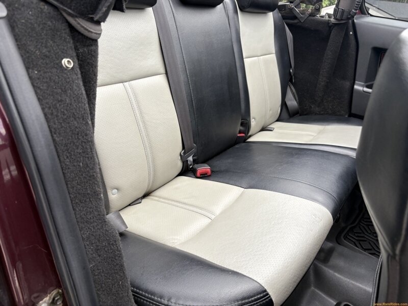 2007 Toyota FJ Cruiser Convertible