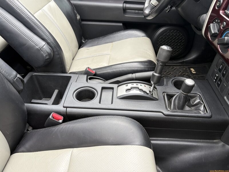 2007 Toyota FJ Cruiser Convertible