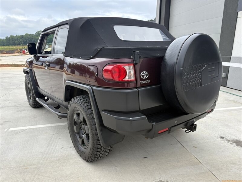2007 Toyota FJ Cruiser Convertible