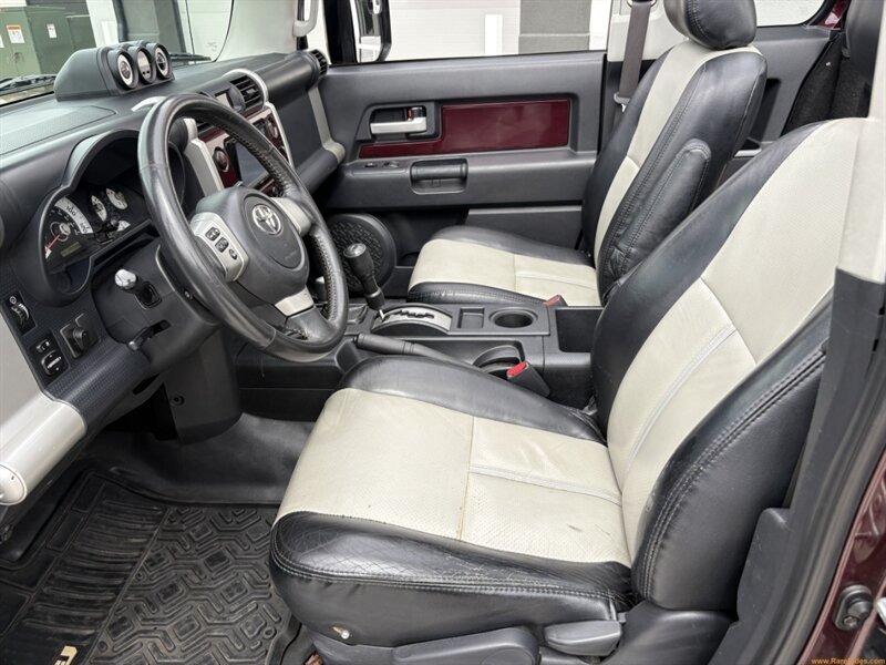 2007 Toyota FJ Cruiser Convertible