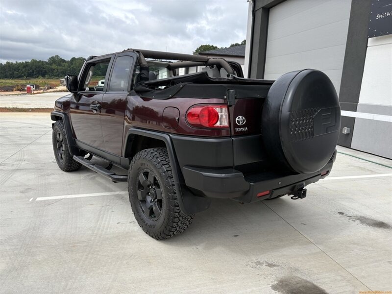 2007 Toyota FJ Cruiser Convertible