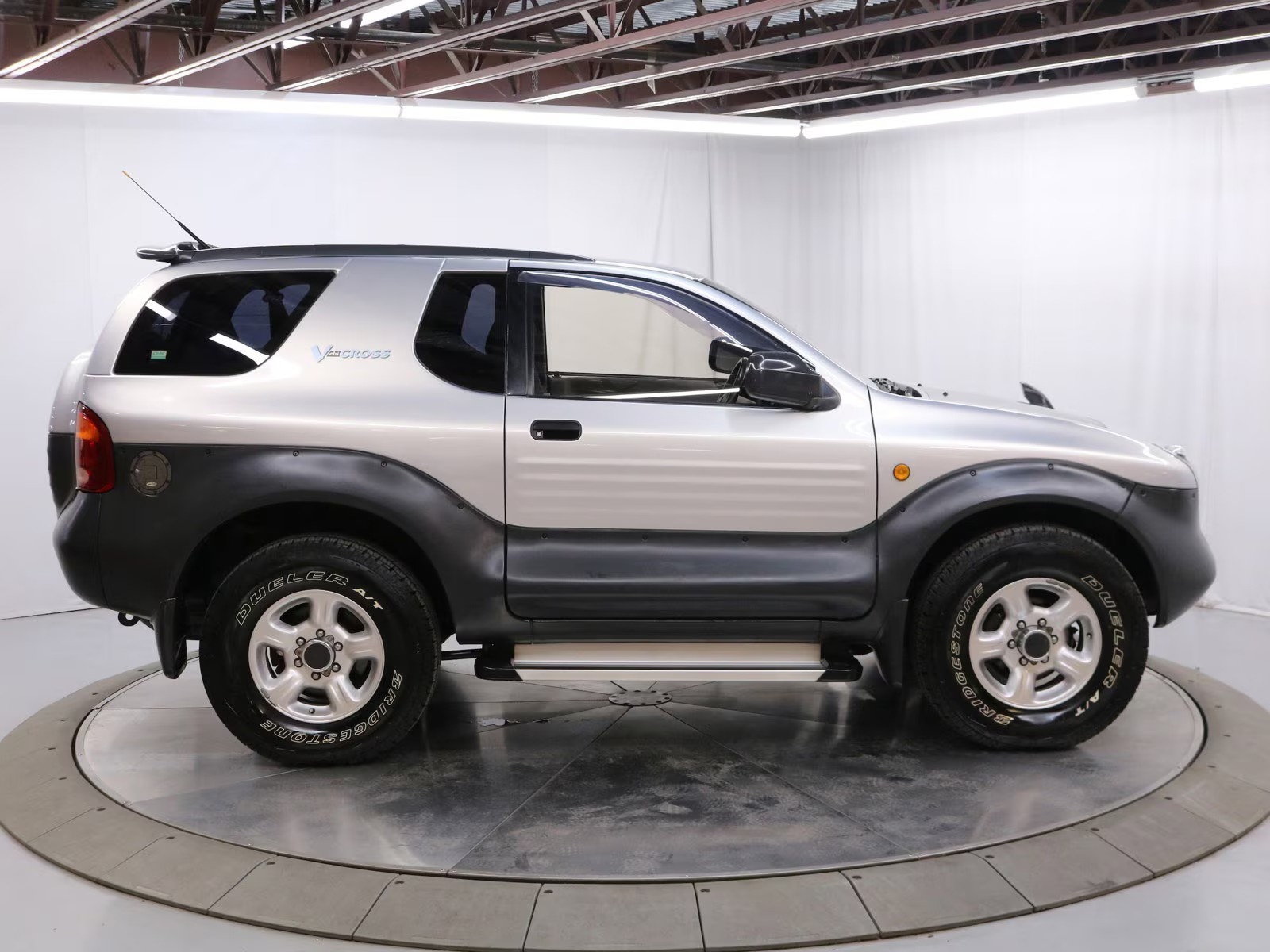 1997 Isuzu VehiCROSS