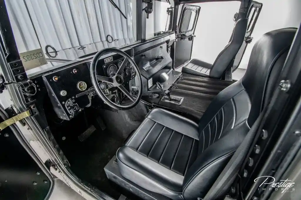 2002 AM General Humvee